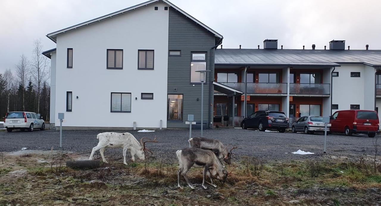 Hotel Lost In Yllaes Äkäslompolo Exterior foto